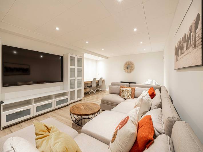 Villa pour 12 personnes, avec balcon/terrasse et piscine, adapté aux familles à Mougins - 2