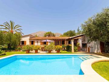 Villa in Pollença, Serra de Tramuntana für 5 