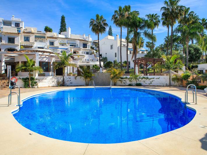 Vacation rental for 4 people, with children pool and terrace in Nerja