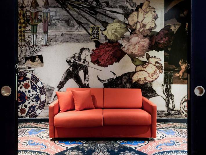 Hôtel pour 4 personnes, avec sauna et jardin ainsi que piscine et jacuzzi dans Office De Tourisme D Arles Camargue - 2