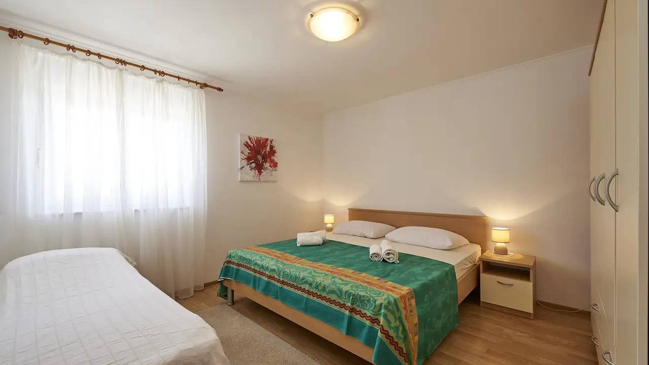 Ganze Ferienwohnung, Ferienwohnung für 4 Personen (40 m²) in Slatine in Slatine, Ciovo
