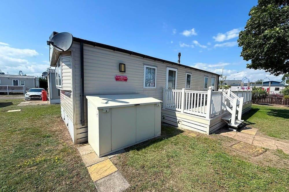 Bungalow for 6 People in Felixstowe, Suffolk