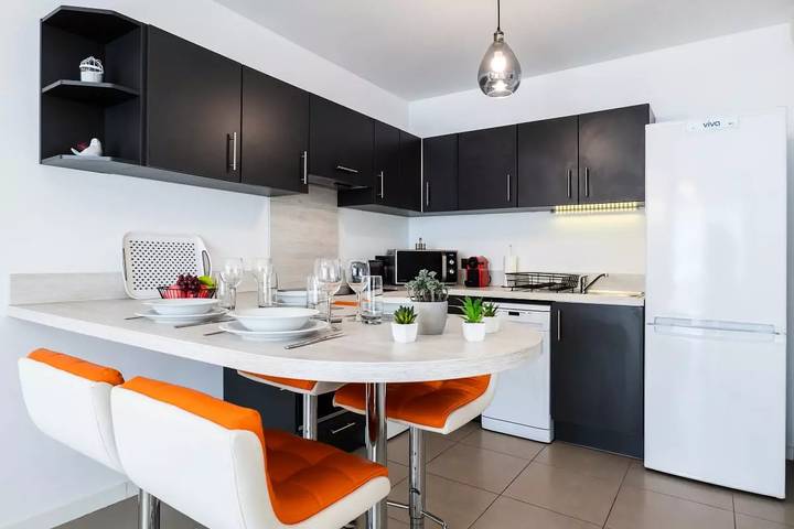 Gîte pour 4 personnes, avec Terrasse et Piscine dans Port du Mourre-Rouge - 3