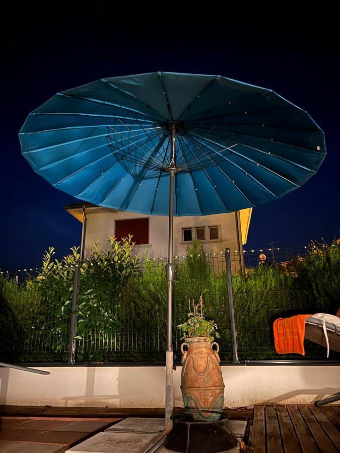Gîte pour 2 personnes, avec Terrasse et Piscine à Huningue - 4