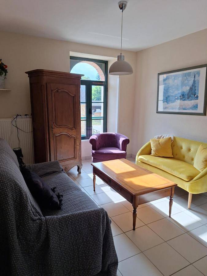 Gîte pour 5 personnes, avec vue et terrasse, animaux acceptés à Fyé - 2