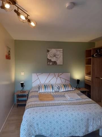 Gîte pour 3 personnes, avec jardin à Saint-Vallier (Saône-et-Loire)