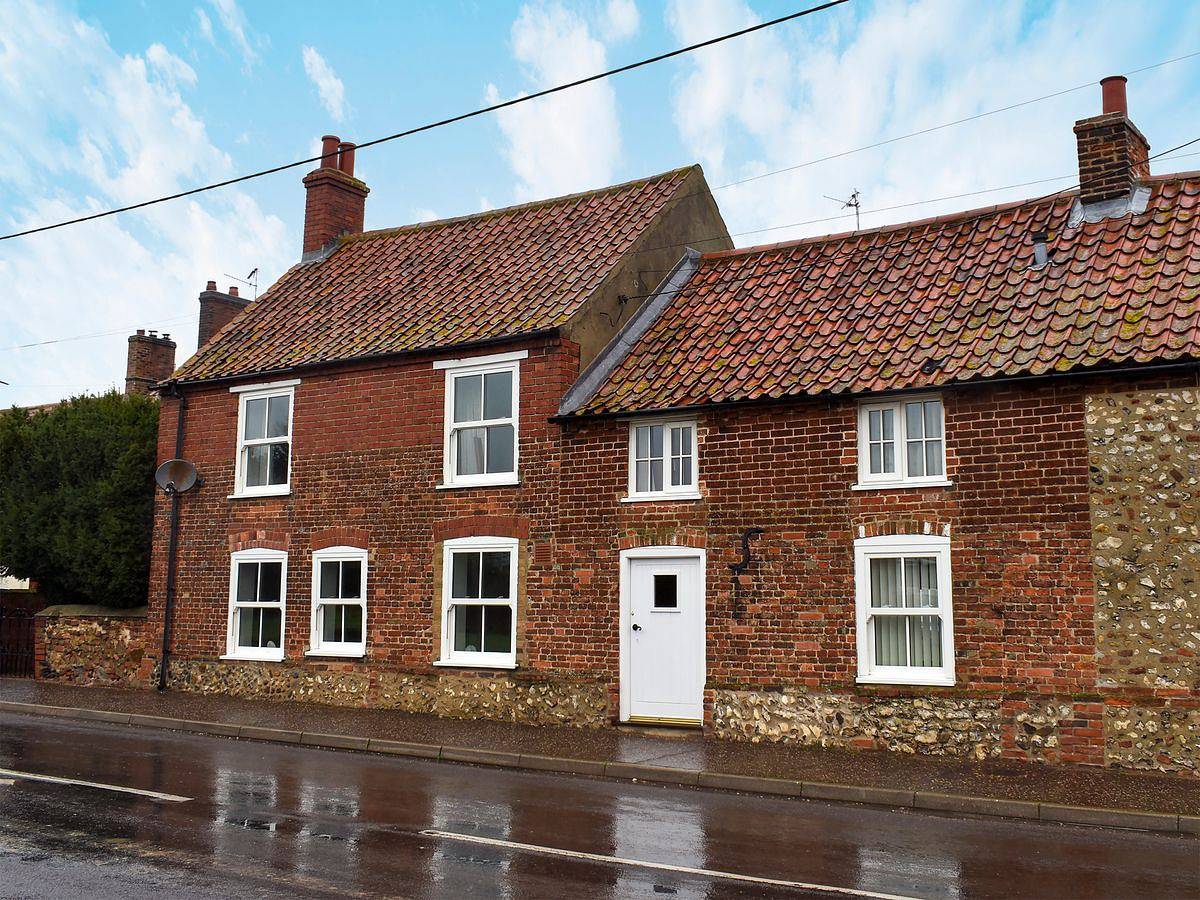 Holiday Rental for 6 People in Brancaster, Norfolk