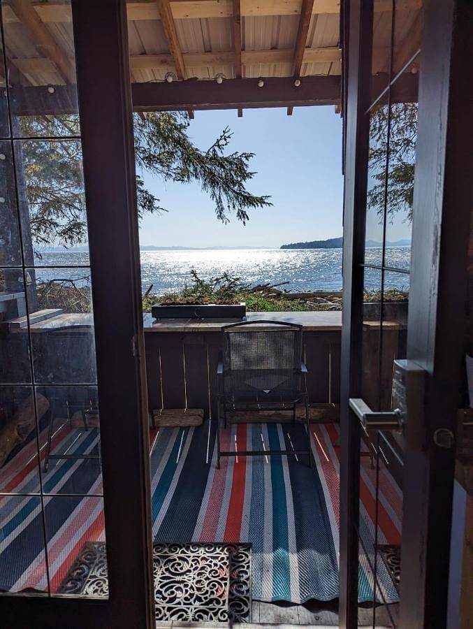 Natuurhuisje voor 4 personen, with balkon and uitzicht as well as tuin in Canada