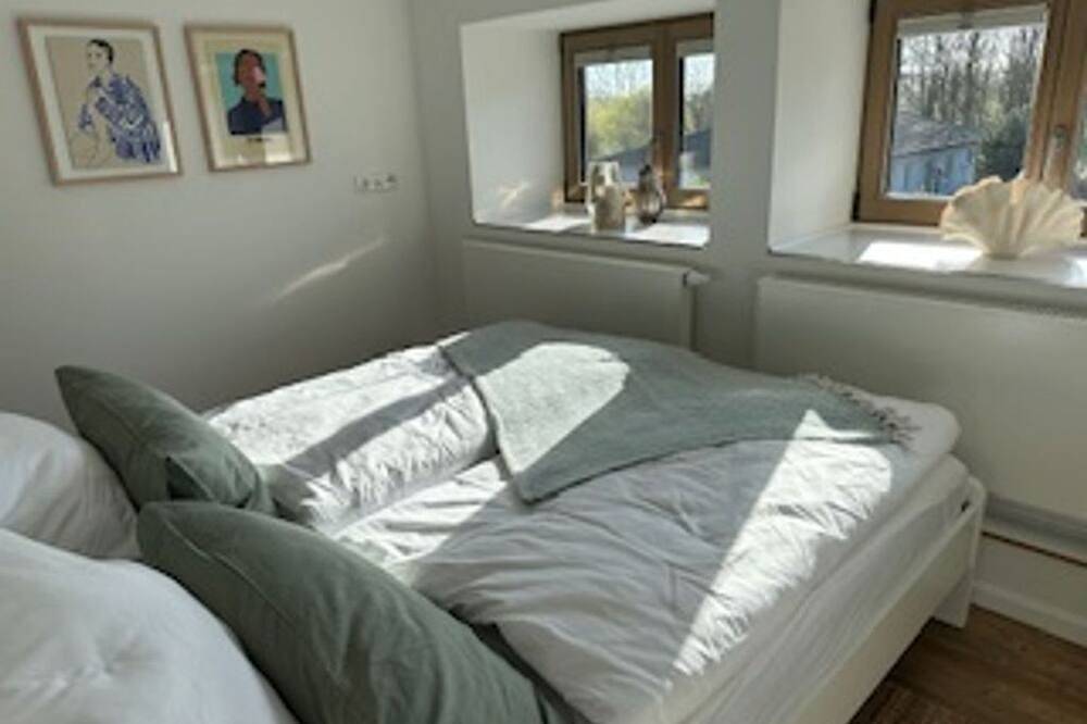 Kuhstall auf dem Gutshof Jarnitz - Herzlich Willkommen im Fereinhaus \"Gut in Ralswiek, Bergen auf Rügen und Umgebung