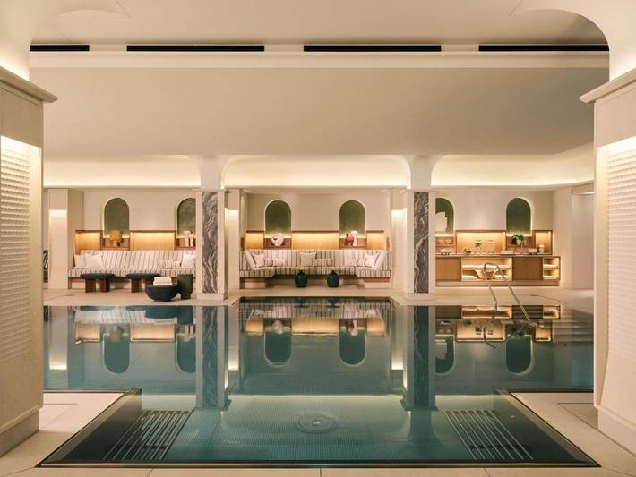 Hotel für 3 Personen, mit Terrasse und Pool sowie Sauna in München - 2