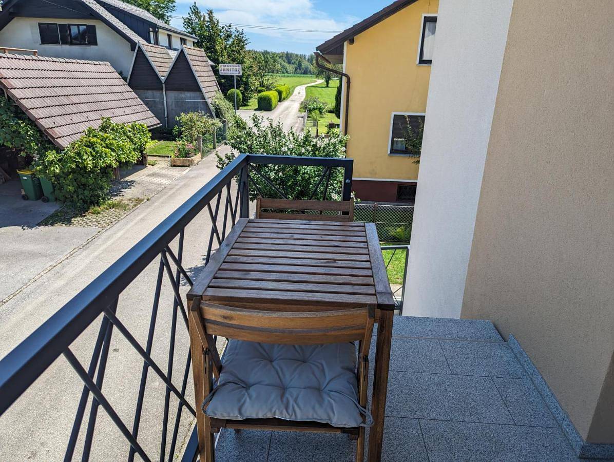 Ganze Wohnung, Three-Bedroom Apartment in Krainburg, Oberkrain
