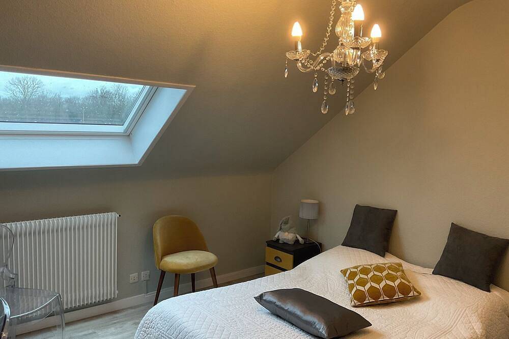 Idéal sur la Route des vins d'Alsace 1 chambre 2/3 pers dans une villa + piscine in Guémar, Région de Ribeauvillé