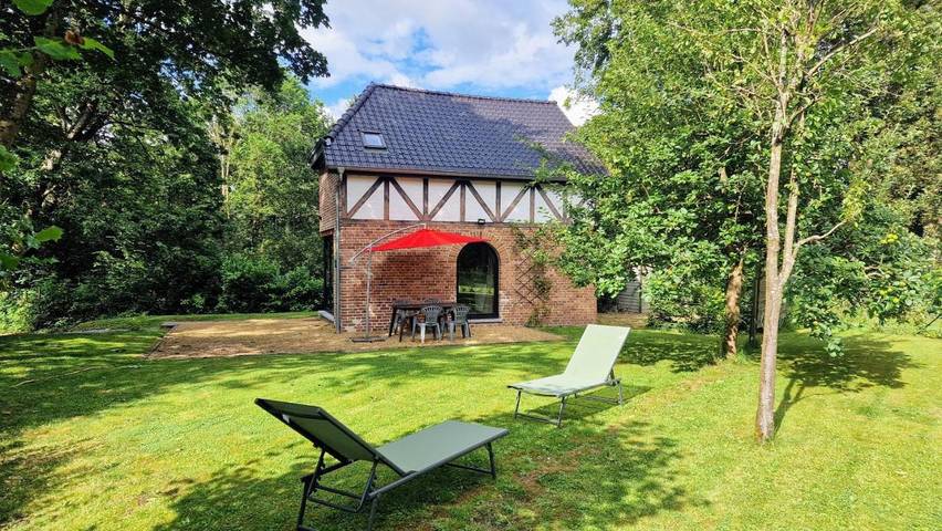 Ferieudlejning for 2 personer, med Terrasse og Have i Spa