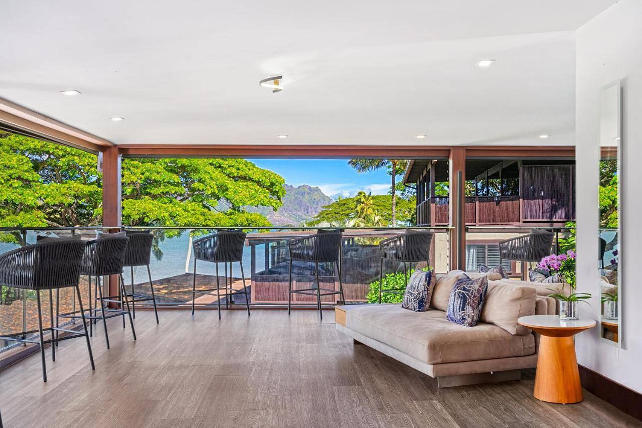 Paradise Bay Resort in Kahaluu, Oahu