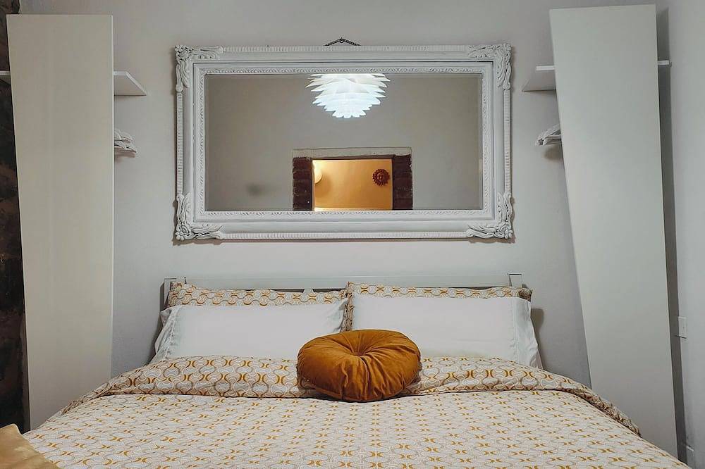 Abode of the Sun in Passignano sul Trasimeno, Lake Trasimeno