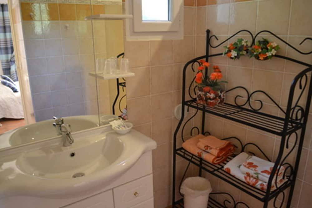 Appartement entier, Locations Résidence Rocca Rossa Gite Bleu Palombaggia in Porto-Vecchio, Arrondissement de Sartène