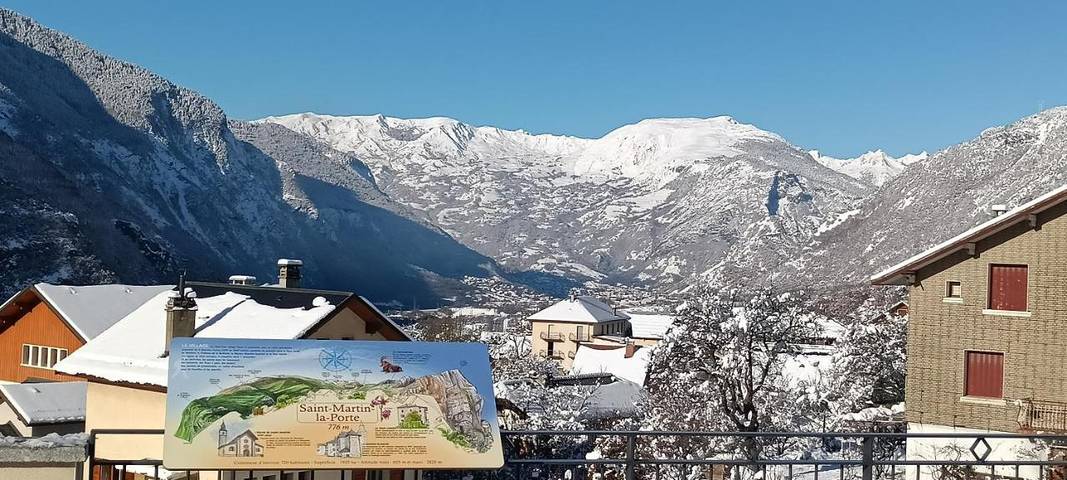 Location de vacances pour 5 personnes, avec jardin à Saint-Martin-de-la-Porte - 2