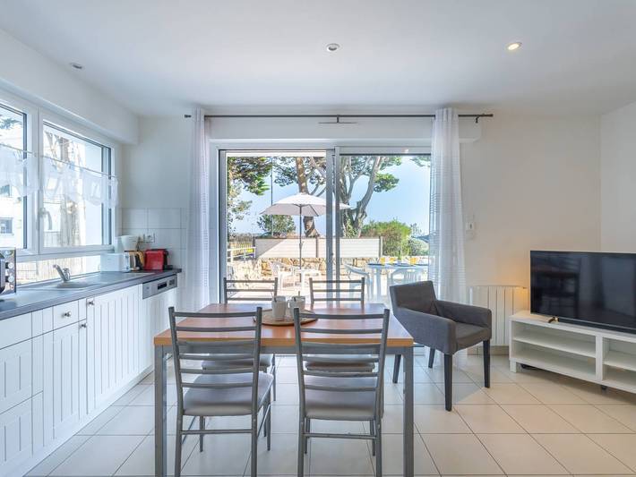 Gîte pour 4 personnes, avec balcon dans Plage du Men Du - 2