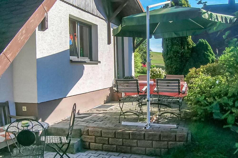 Maison confortable d'une chambre à Aue-Bad. in Bad Schlema, Monts Métallifères