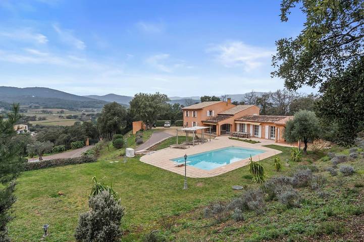 Maison de vacances pour 12 personnes à Cogolin