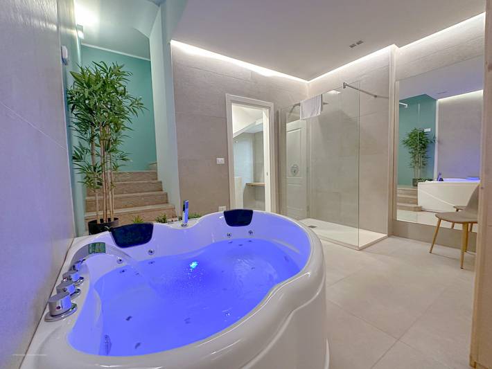 Ferienwohnung für 4 Personen, mit Whirlpool und Sauna in Mailand - 2