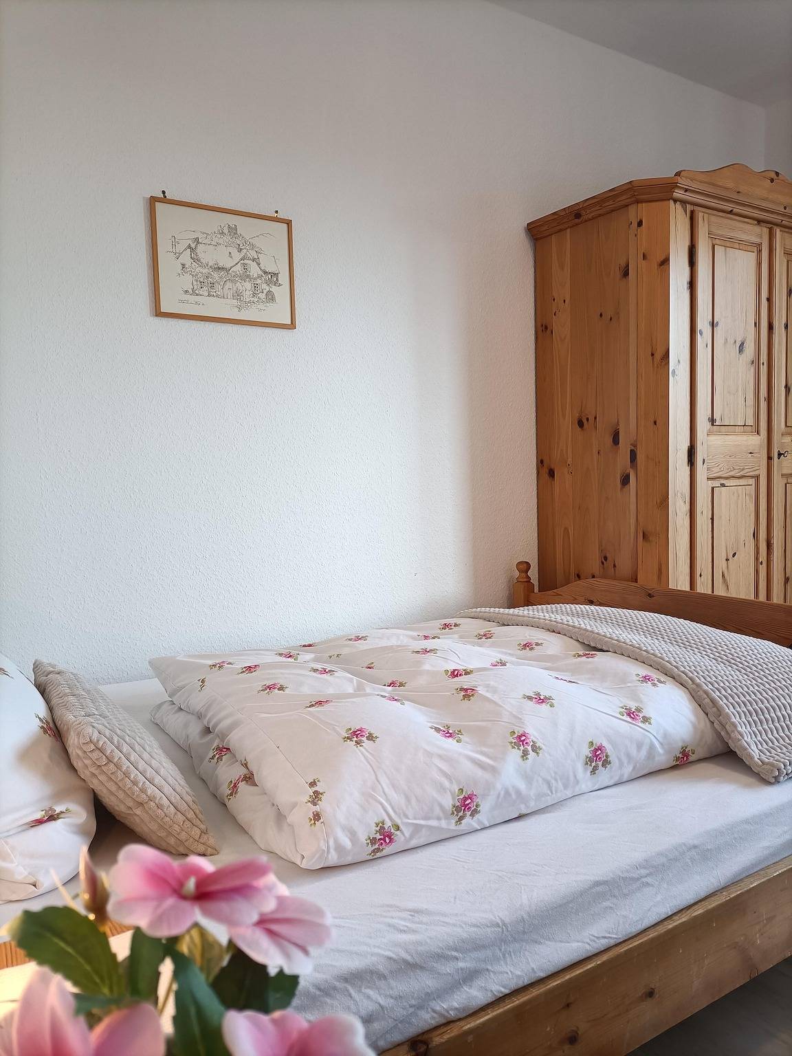 Einzelzimmer 1 in Neustadt an der Weinstraße, Deutsche Weinstraße