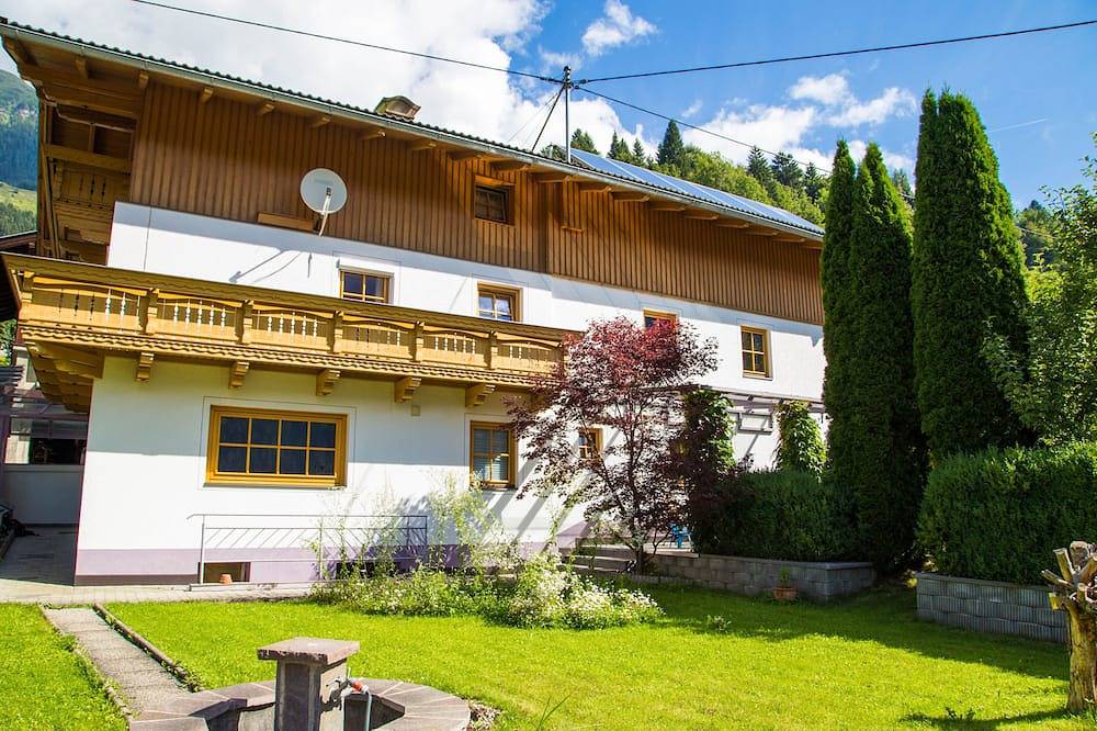 Ganze Wohnung, Gemütliche Ferienwohnung mit Bergblick in ruhiger Lage, geeignet für Familien in Rangersdorf, Bezirk Spittal an der Drau