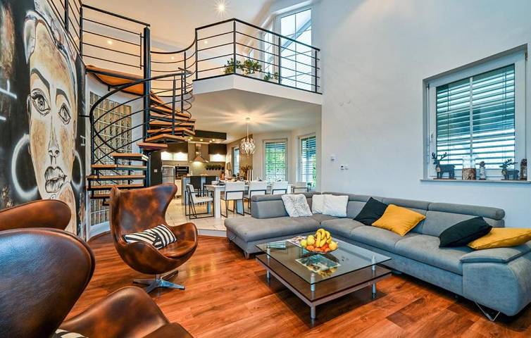 Villa pour 8 personnes, avec piscine ainsi que vue et jardin, animaux acceptés - 1