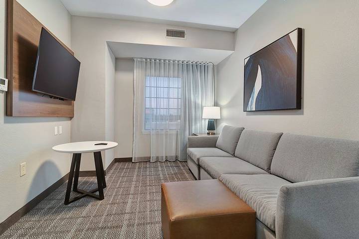 Ferielejlighed for 4 personer, med pool - 1