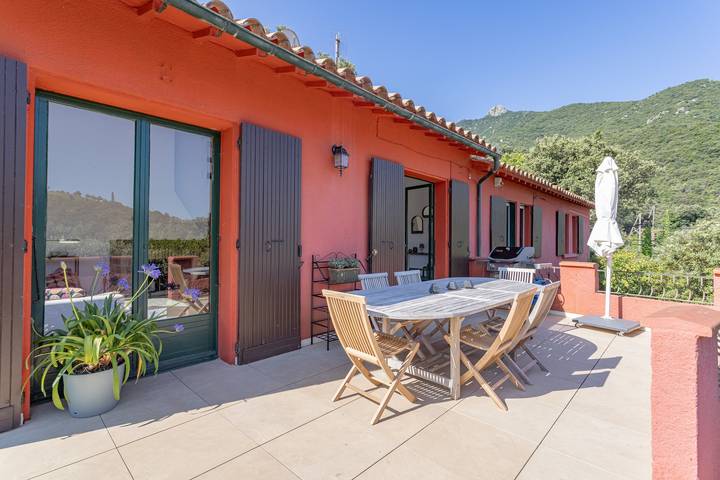 Location de vacances pour 6 personnes, avec jardin à Sorède - 2