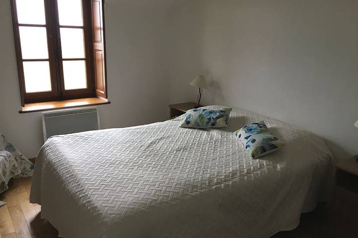 Location de vacances pour 11 personnes, avec jardin, animaux acceptés à La Grande-Verrière - 3