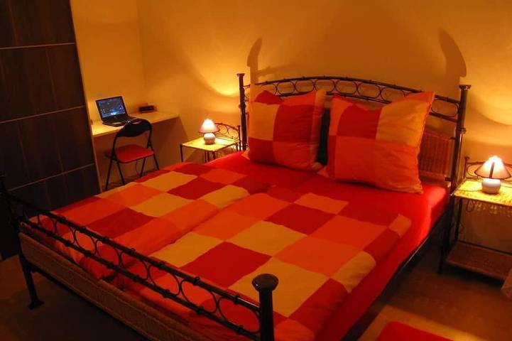Ferienwohnung für 2 Personen, mit Balkon und Garten in Fürth - 3