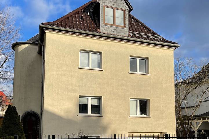 Ganze Wohnung, Moderne Dachgeschosswohnung 5 min zum Markkleeberger See in Markkleeberg, Leipziger Neuseenland