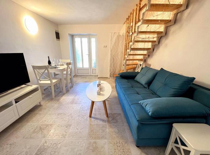 Ferienhaus für 6 Personen, mit Terrasse und Ausblick, mit Haustier in Banjol - 4