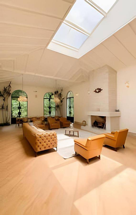 Casas e apartamentos de temporada para 10 pessoas, com jardim e jacuzzi, com animais de estimação em Embu das Artes