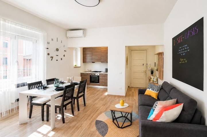 Apartamento de vacaciones para 4 personas, con vistas además de terraza y vistas al lago - 1