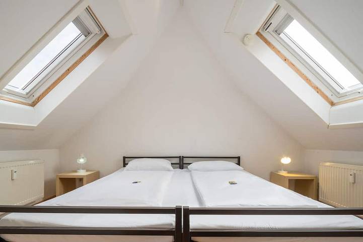 Ferienwohnung für 6 Personen, mit Balkon in Zirndorf - 2