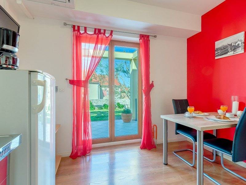Studio entier, Appartement Studio dans Nin avec terrasse, Climatisation, Wifi (864-2) in Nin, Région de Zadar
