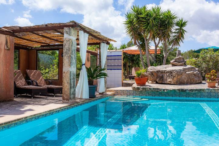Apartamento Petit "Só Adultos-Maiorca" com piscina partilhada e Wi-Fi in Manacor, Maiorca (Leste)