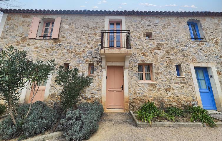 Location de vacances pour 4 personnes, avec jardin et terrasse à Saint-Laurent-de-la-Cabrerisse - 2