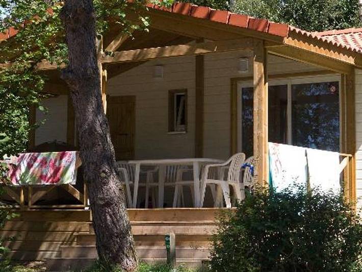 Chalet für 6 Personen, mit Pool und Sauna sowie Kinderpool im Jura - 2