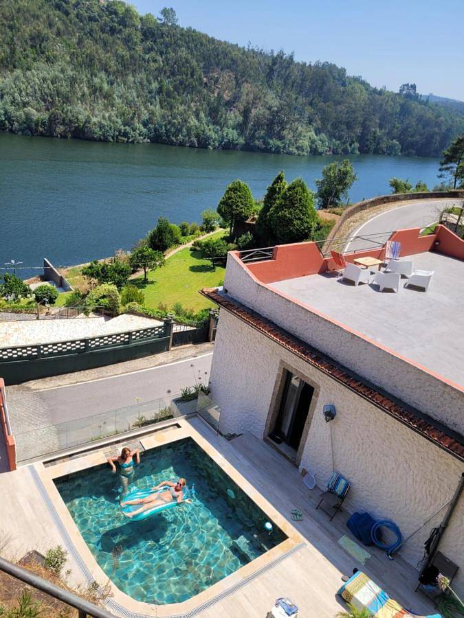 Casa de férias para 8 pessoas, com Terraço e Jardim e ainda Piscina and Vista em Santa Maria da Feira