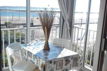 Gîte pour 3 personnes, avec balcon et jardin dans Plage du Grazel