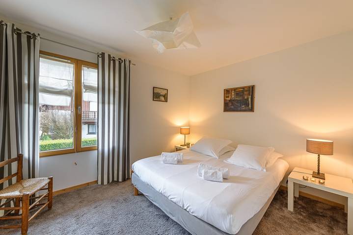 Location de vacances pour 12 personnes, avec jardin, animaux acceptés à Saint-Jorioz - 4