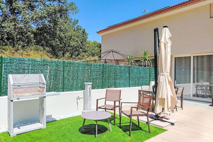 Casa vacanza per 4 persone, con giardino in Villanova d'Albenga