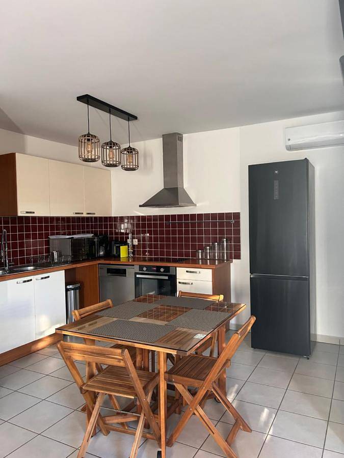 Gîte pour 6 personnes, avec terrasse et vue, animaux acceptés dans la Ravine Blanche - 4