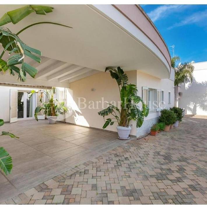 Chambre d’hôte pour 2 personnes, avec jardin ainsi que vue et terrasse à Carmiano - 2