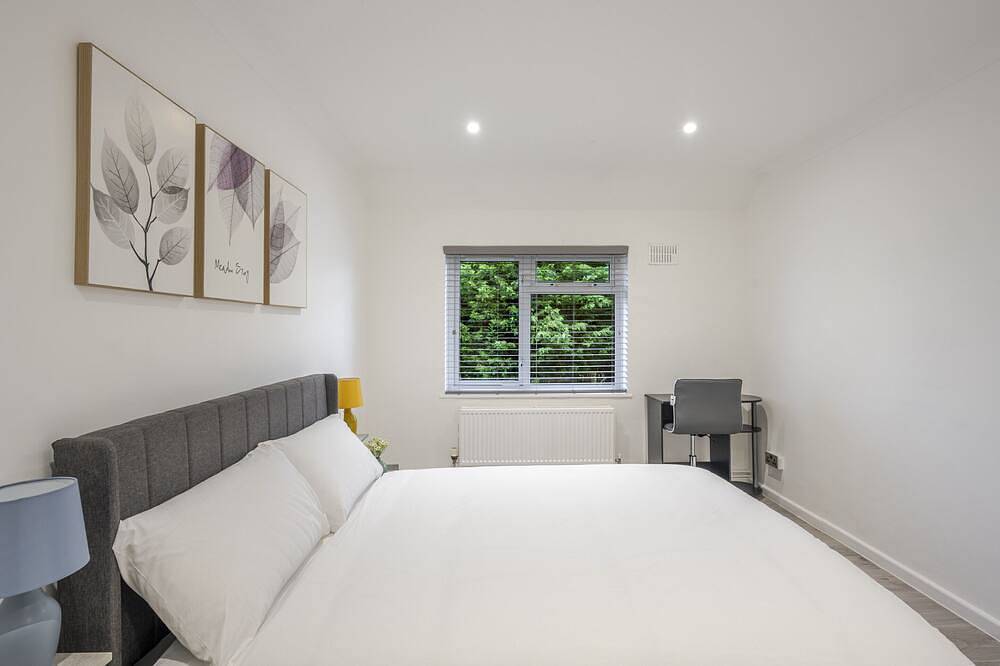 Ganze Wohnung, Apartment-Luxus-Eigenes Badezimmer-Parkblick in Widford, Chelmsford