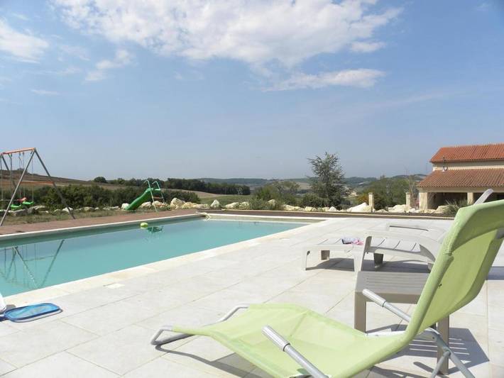 Location de vacances pour 4 personnes, avec jardin à Biran