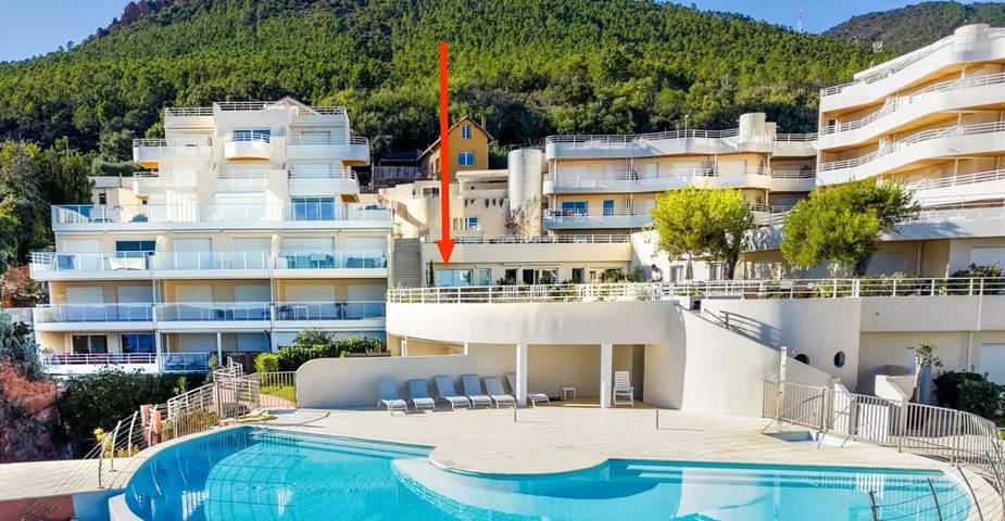 Appartement de vacances pour 4 personnes, avec vue ainsi que piscine et jardin - 1